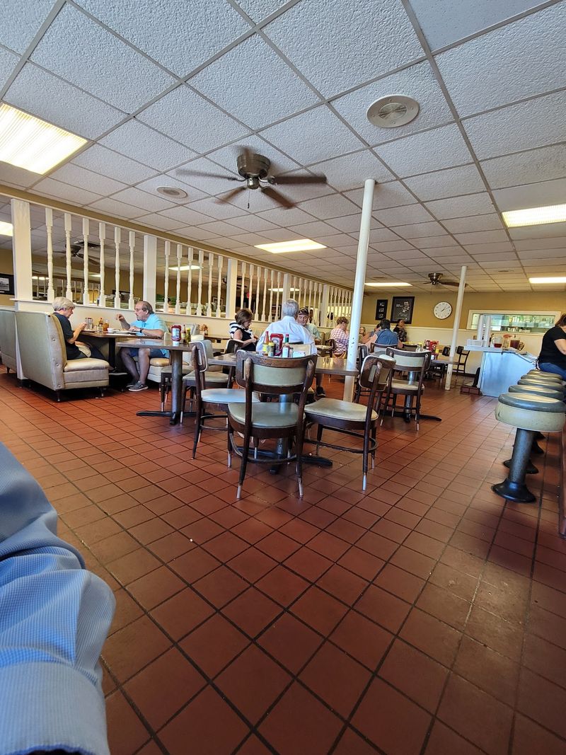 A Tyler Institution With Surprising Celebrity Connections A Tyler Institution With Surprising Celebrity Connections