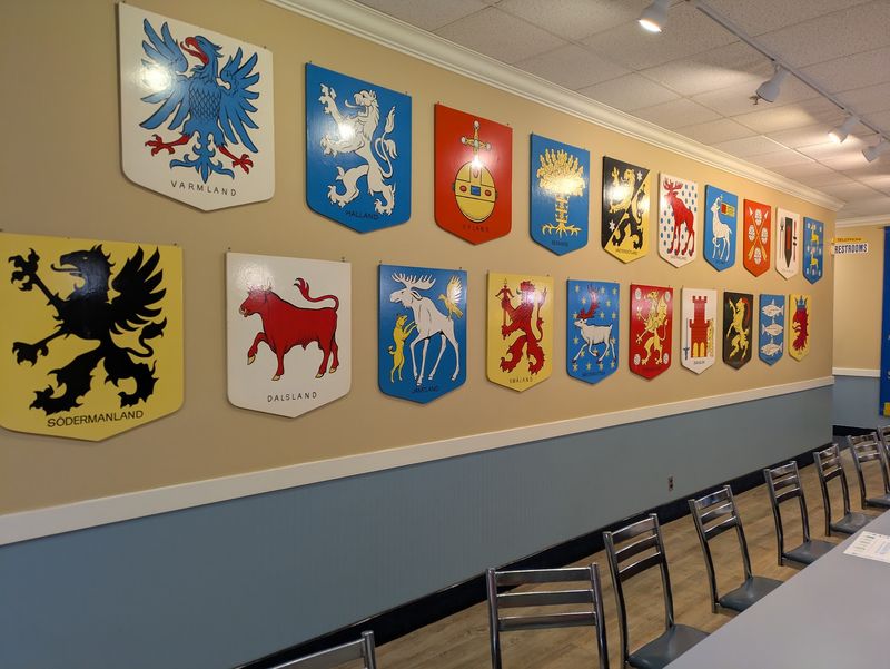 Decor, Gift-Shop Details, and a Sense of Continuity