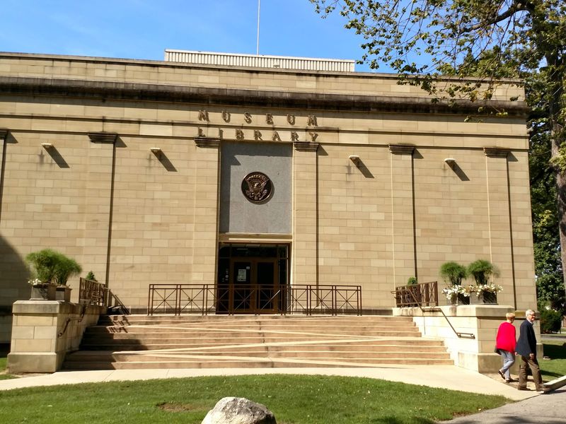 Admission, Hours, and Planning Your Visit Admission, Hours, and Planning Your Visit