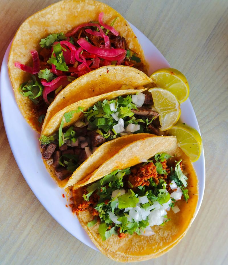 Al Pastor Worth Every Bite of the Wait Al Pastor Worth Every Bite of the Wait