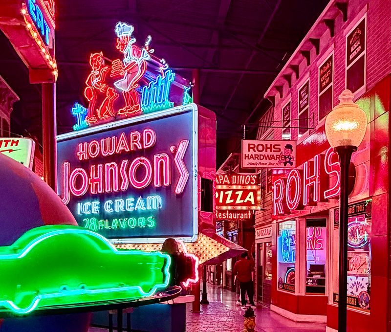 American Sign Museum - Cincinnati American Sign Museum - Cincinnati