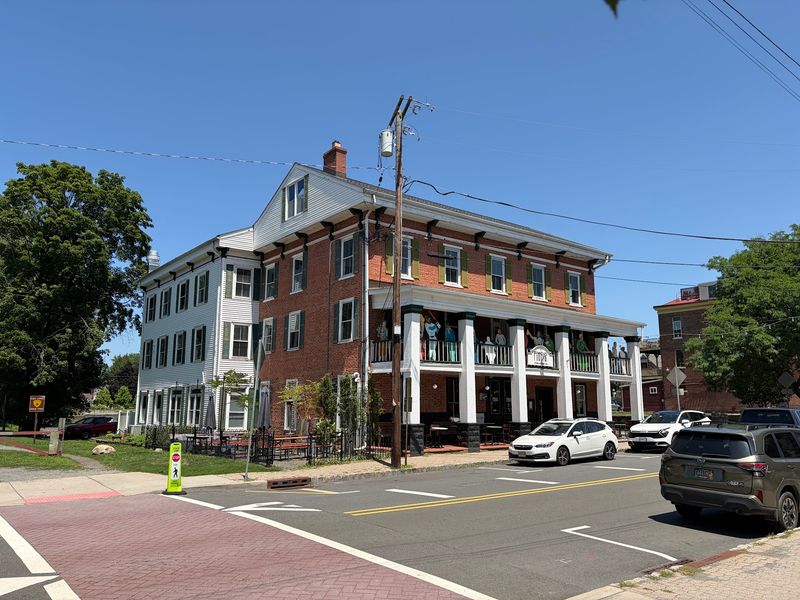 An 1838 Inn Begins a New Chapter as FiNNBAR An 1838 Inn Begins a New Chapter as FiNNBAR