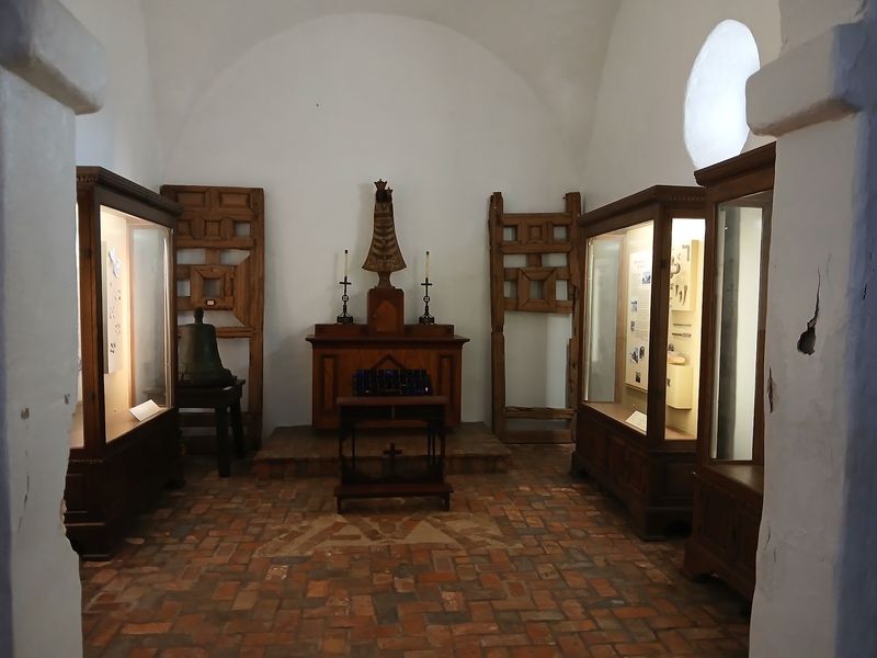 Artifacts That Tell Authentic Stories