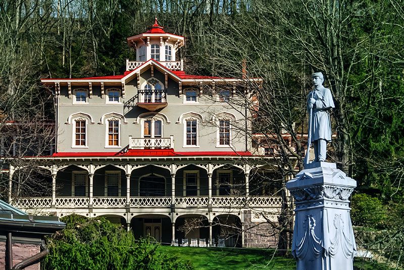 Asa Packer Mansion (Jim Thorpe) Asa Packer Mansion (Jim Thorpe)