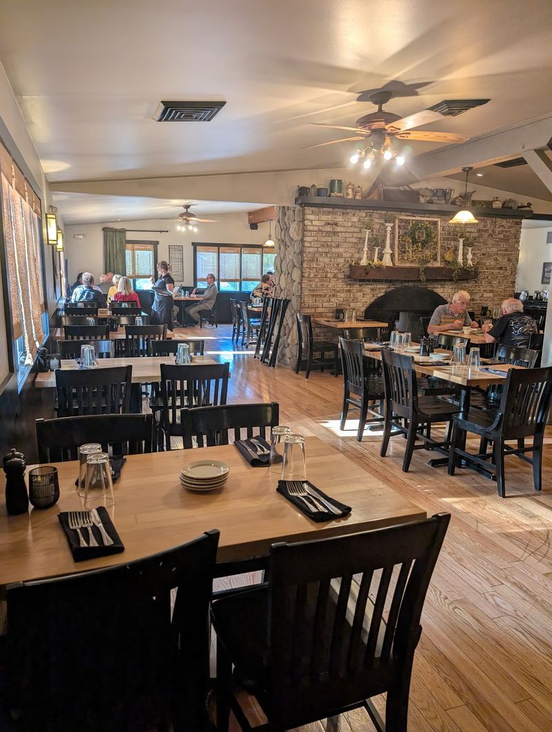 Heston Supper Club (La Porte)