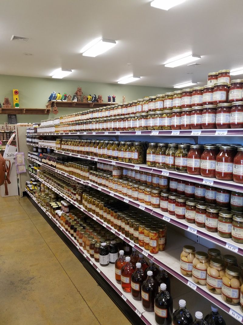 Bäckermann's Country Market, Whiteville