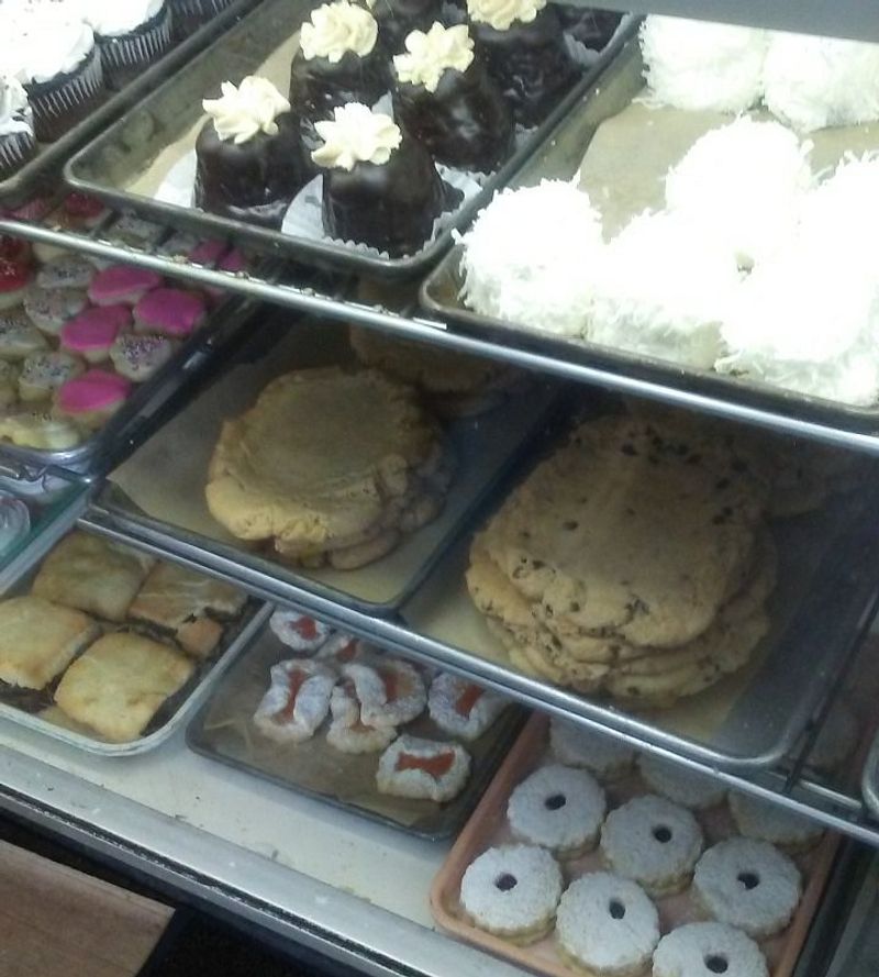 Barbour’s Bakery - Carbondale