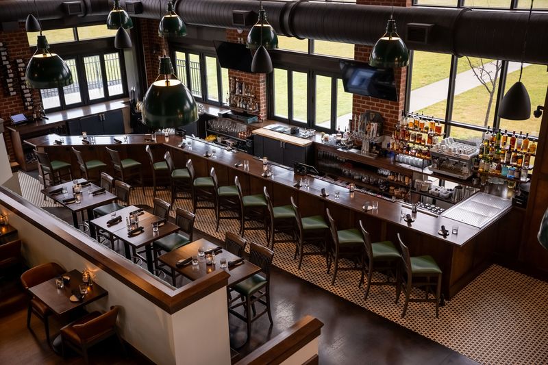 Bay House Oyster Bar & Restaurant - Erie