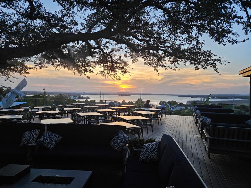 Bay View Restaurant & Bar (Cottonwood Shores)