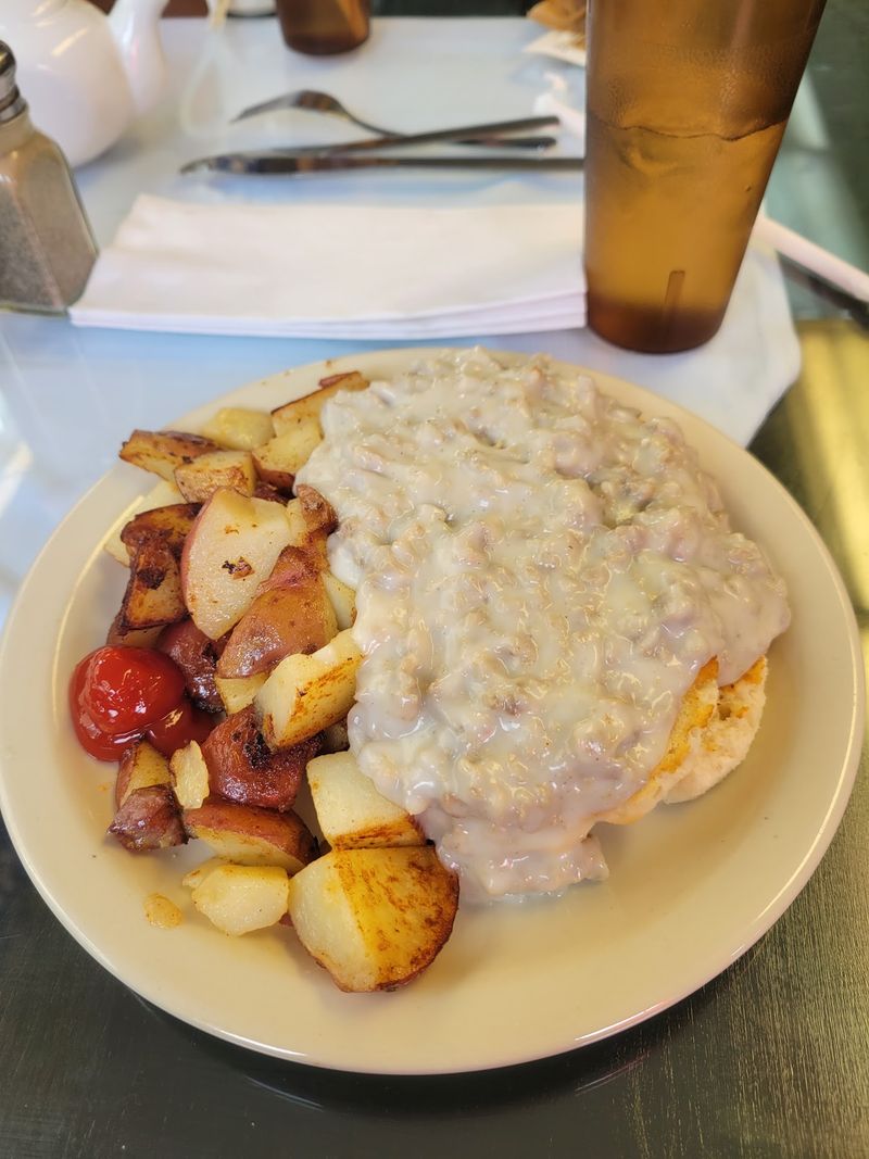Biscuits And Gravy Bring Extra Comfort Biscuits And Gravy Bring Extra Comfort