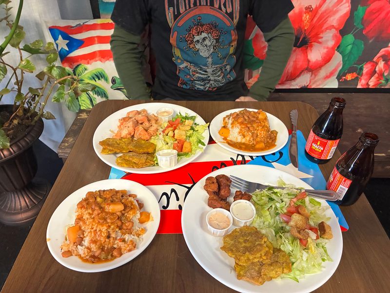 Bistec That Brings Authentic Island Flavor