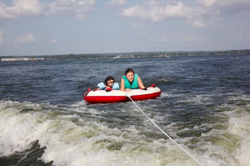 Boating Across a 22,000 Acre Playground Boating Across a 22,000 Acre Playground