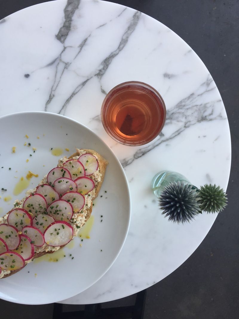 Breakfast Plates That Look as Good as They Taste Breakfast Plates That Look as Good as They Taste
