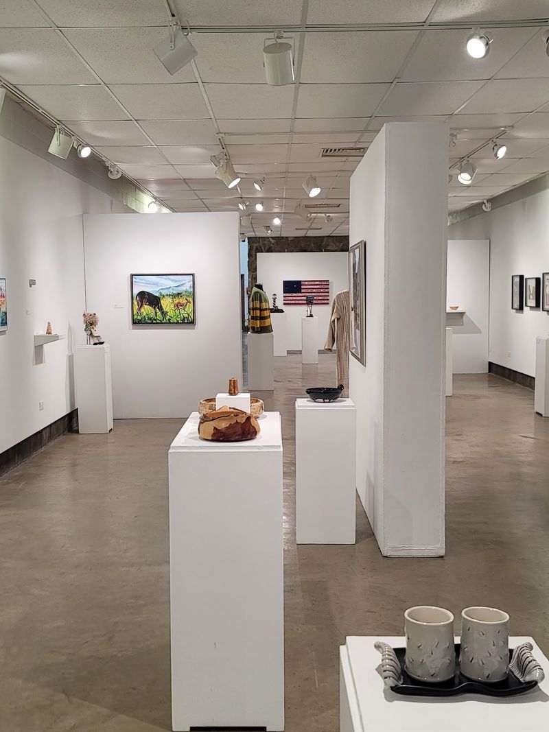 Browse the Galleries at Arrowmont School of Arts and Crafts