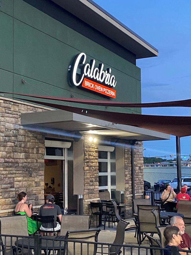 Calabria Brickoven Pizzeria — Mount Juliet