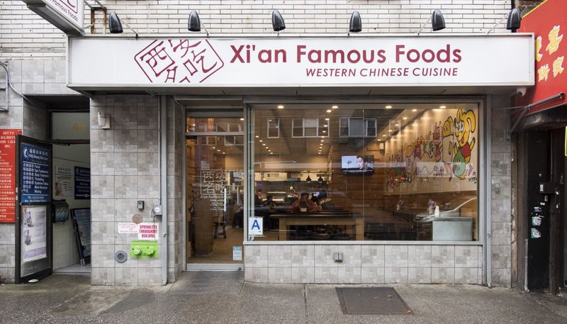 Canal St, Chinatown’s Chaotic, Delicious Heart