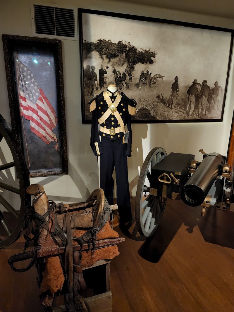 Cannons, Weapons, and the Weight of Conflict Cannons, Weapons, and the Weight of Conflict