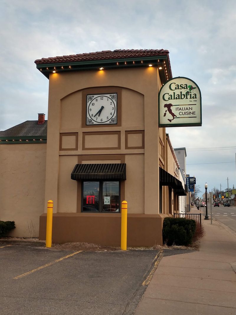 Casa Calabria - Restaurant & Lounge | Italian - Marquette
