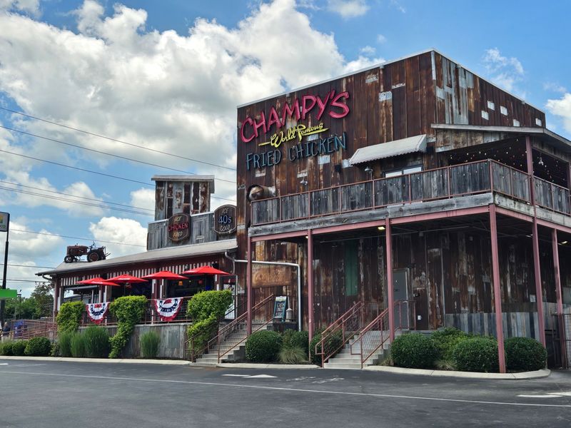 Champy's, Chattanooga Champy's, Chattanooga