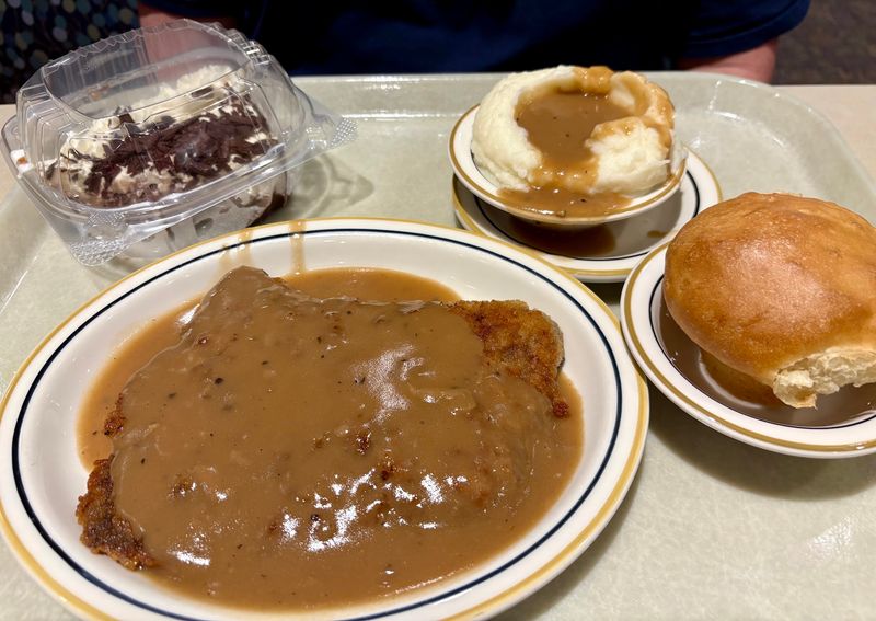 Chicken Fried Steak With Cream Gravy