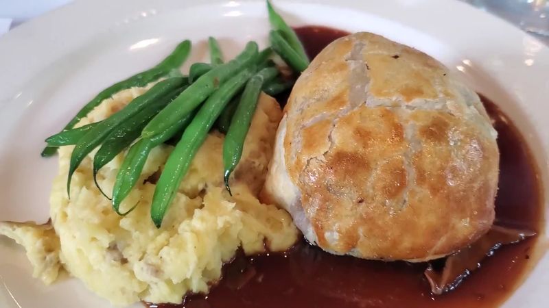 Classic American Food With Famous Favorites