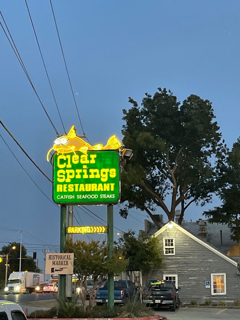 Clear Springs Restaurant (New Braunfels)
