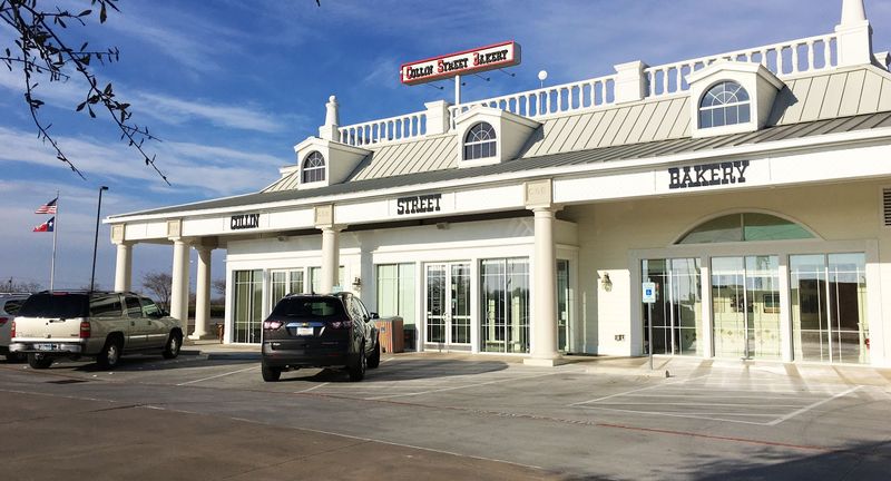 Collin Street Bakery (Corsicana) Collin Street Bakery (Corsicana)