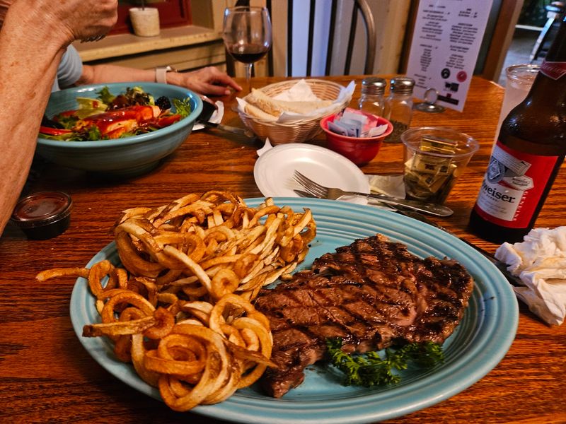 Comfort Food That Feels Familiar