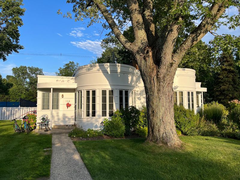 Cottages with kitchens make family time less complicated Cottages with kitchens make family time less complicated