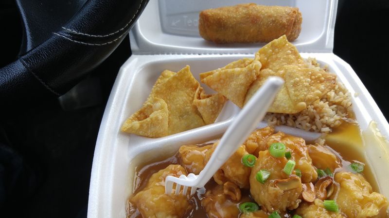 Crab Rangoon Fans Know the Window Well