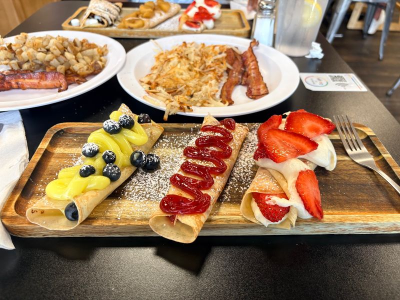 Crepe Flights That Feel Like a Treat Crepe Flights That Feel Like a Treat