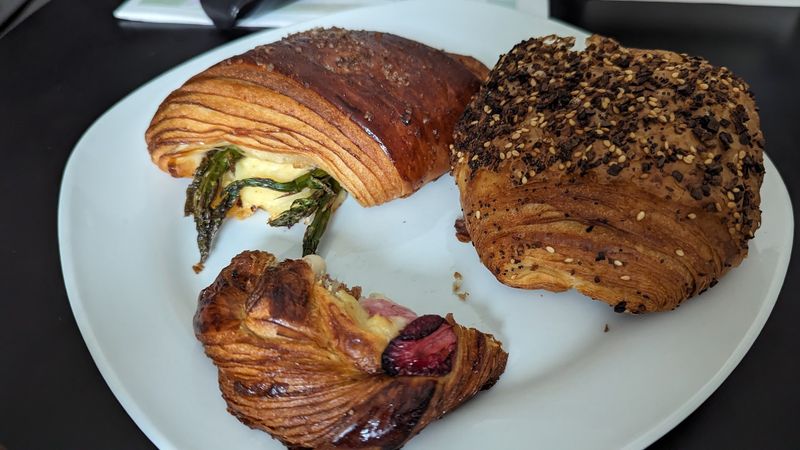 Croissants With Layers People Talk About Croissants With Layers People Talk About