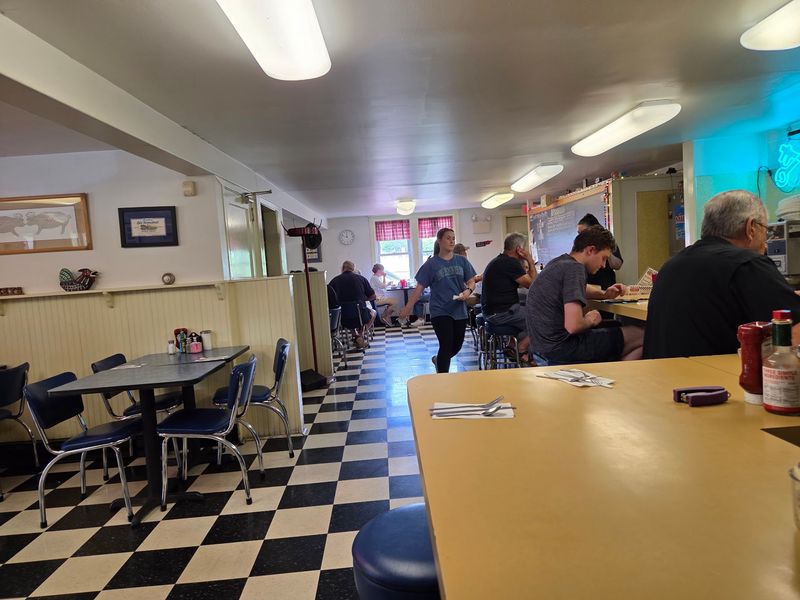 Cross Keys Diner (Doylestown)