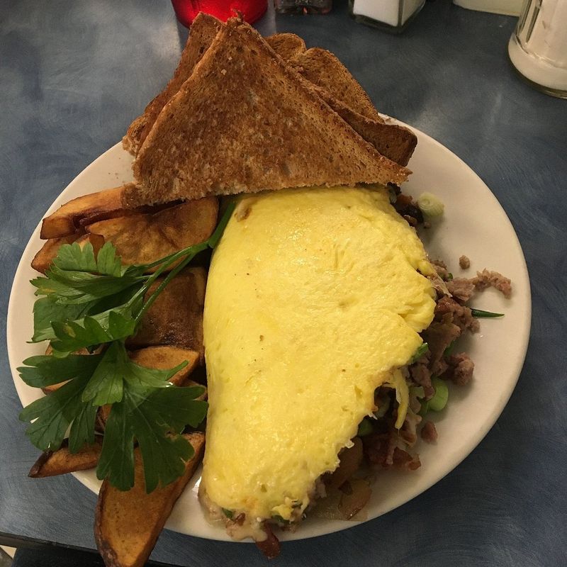 Cross Keys Diner in Newtown