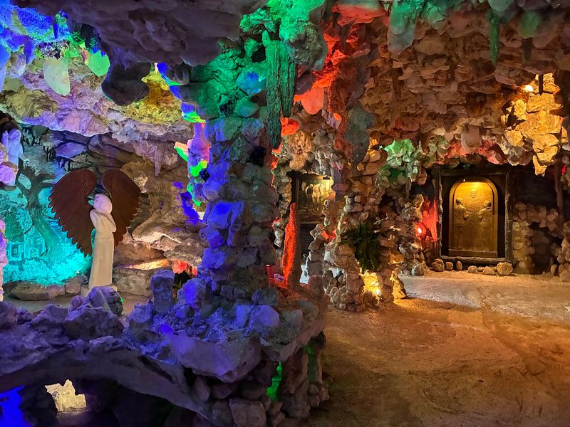 Crystal Shrine Grotto - Memphis Crystal Shrine Grotto - Memphis