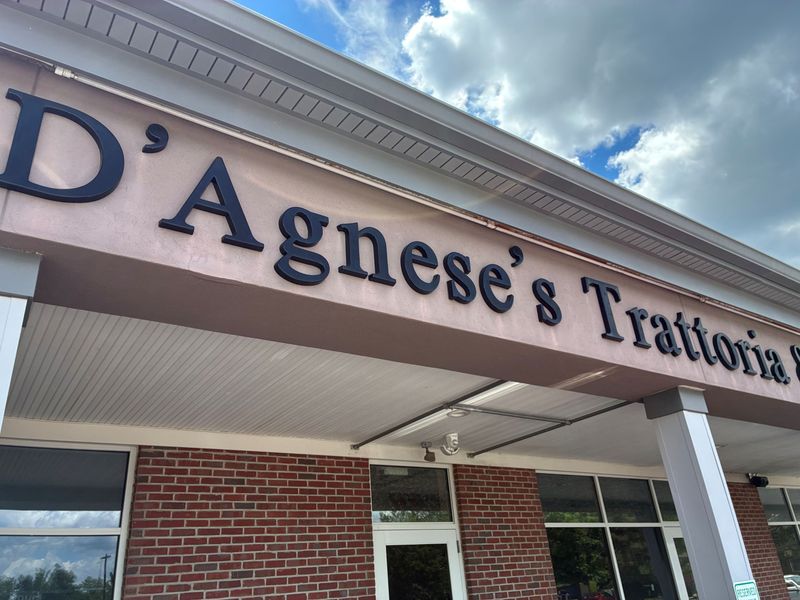 D’Agnese’s at White Pond Akron, Akron