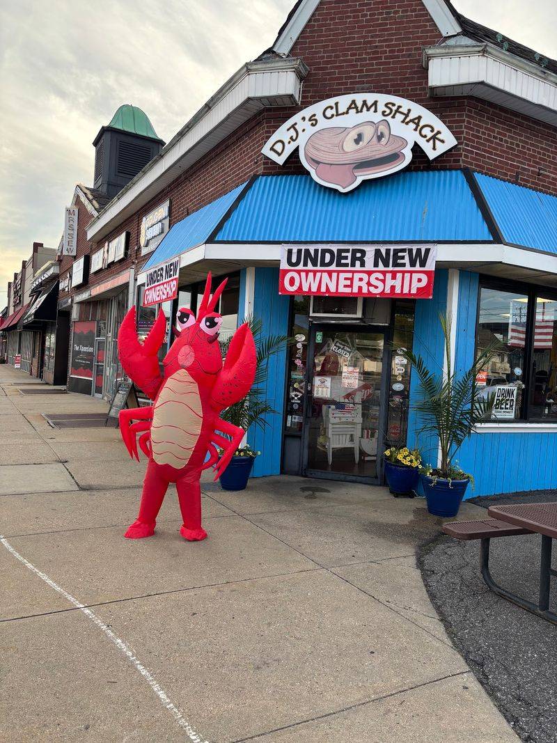 DJ’s Clam Shack