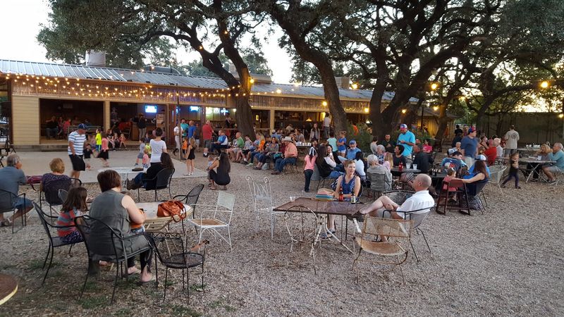 Dahlia Cafe (Liberty Hill)