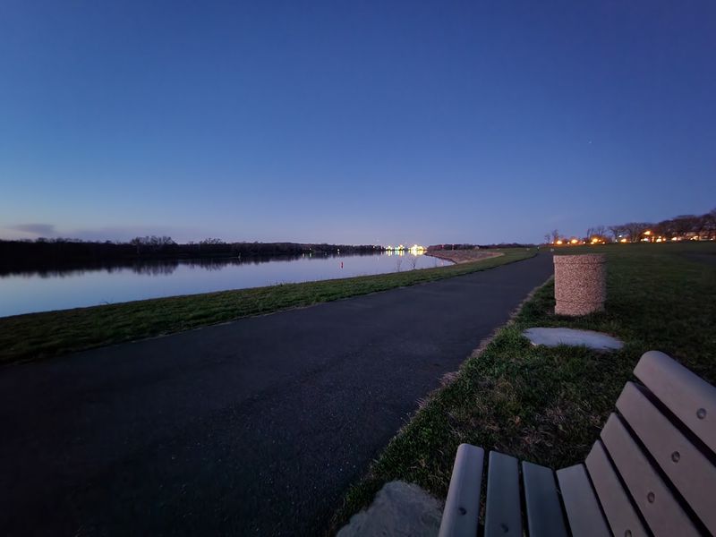 Delaware River Heritage Trail - Camden to Trenton Delaware River Heritage Trail - Camden to Trenton