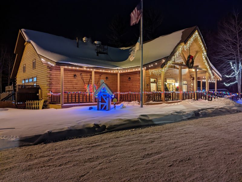 Dinner can spill into sleigh rides, music, and a full night out