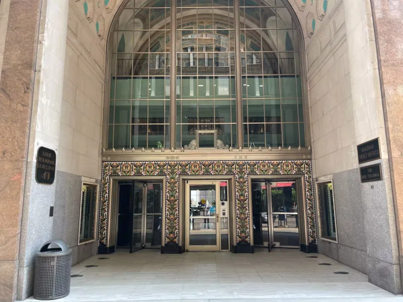 Dixie Terminal in Cincinnati, Hamilton County