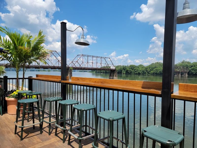 Dockside Willies - Lemoyne