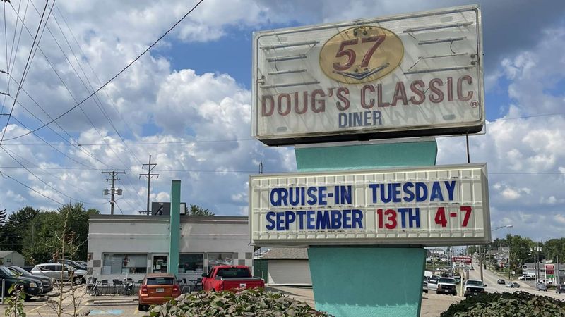 Doug's Classic '57 Diner, Alliance Doug's Classic '57 Diner, Alliance