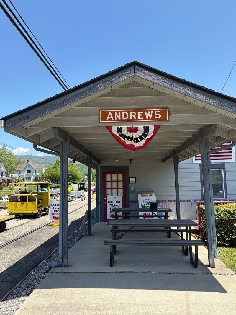 Downtown Andrews Makes the Day Last Longer Downtown Andrews Makes the Day Last Longer