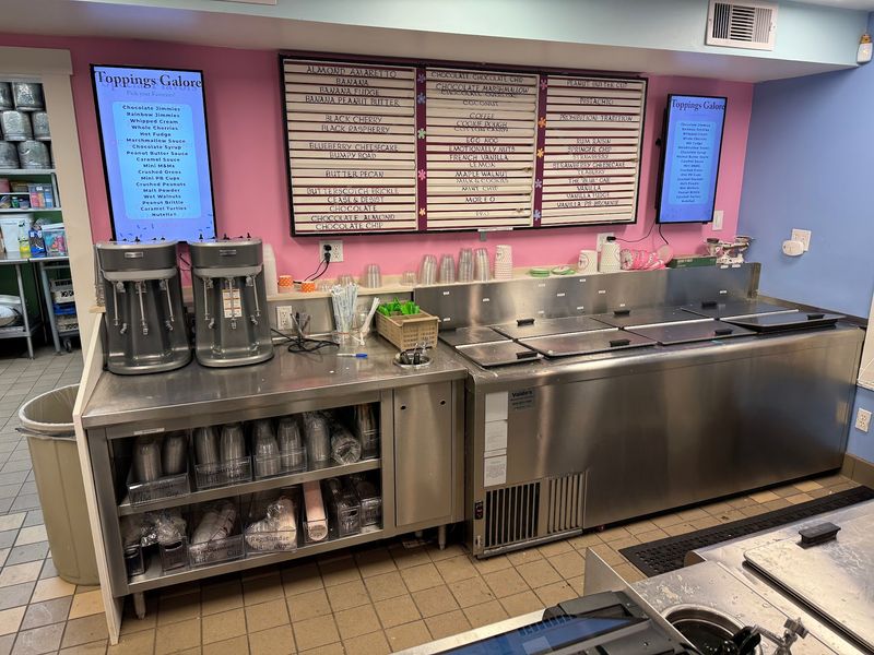 Dozens of Homemade Flavors Make Choosing the Hard Part Dozens of Homemade Flavors Make Choosing the Hard Part