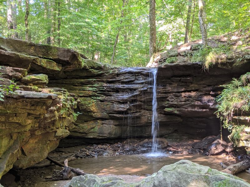 Dundee Falls at Beach City Wildlife Area in Sugarcreek, Tuscarawas County Dundee Falls at Beach City Wildlife Area in Sugarcreek, Tuscarawas County