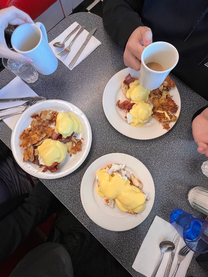 Eggs Benedict Fans Have Good Reason To Visit