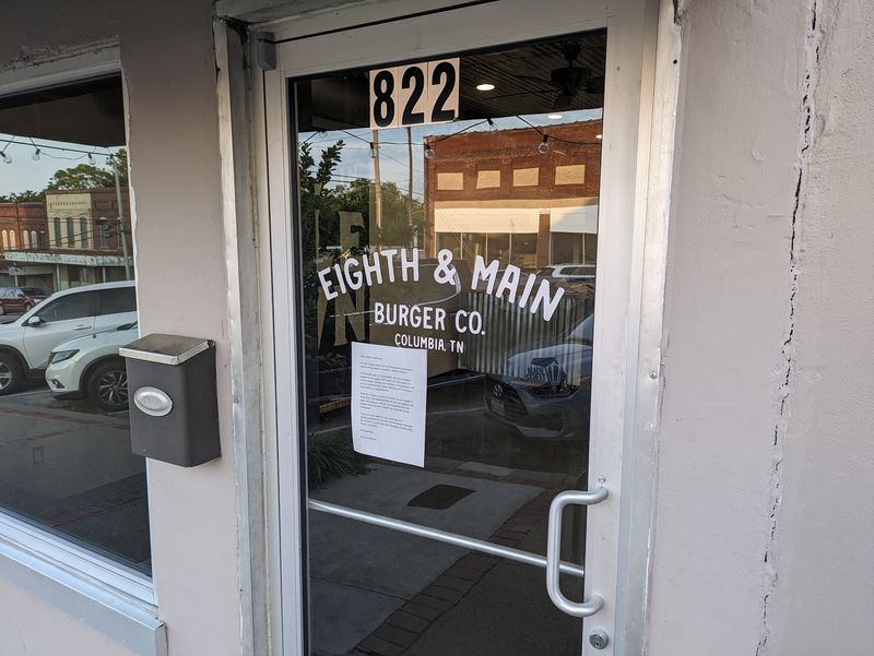 Eighth & Main Burger Co. - Columbia Eighth & Main Burger Co. - Columbia