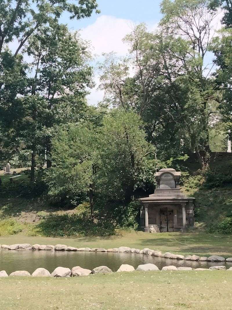 Elmwood Cemetery, Detroit