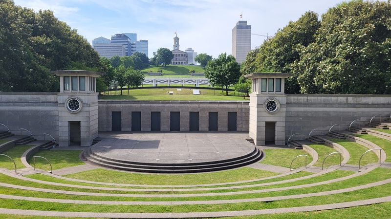 Explore Bicentennial Capitol Mall State Park in Nashville